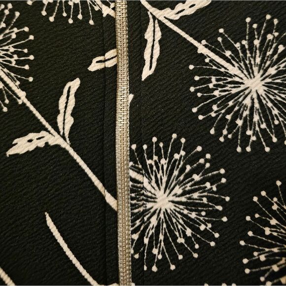 LULAROE Black Dandelion Wishes Amelia Dress - Size 3XL - Picture 7 of 9